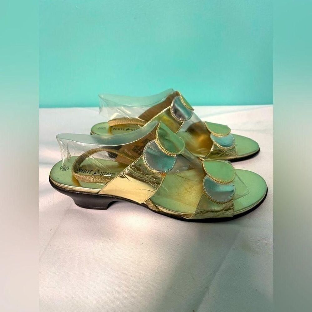 White sag gold and‎ silver sandals size 8  1/2 S-72
